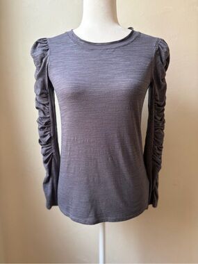 For The Republic Gray Ruched Sleeve Fitted Long Sleeve Top XS